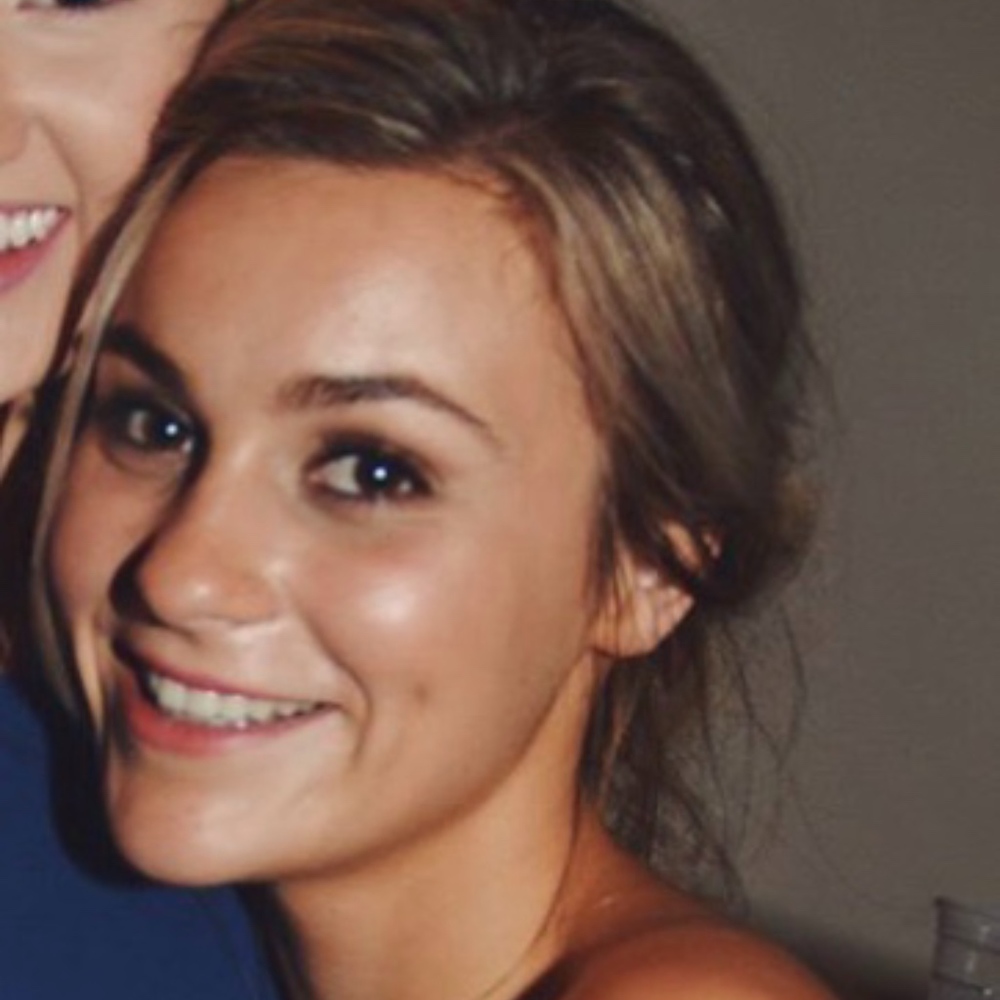 Meet your Posher, Lizzie